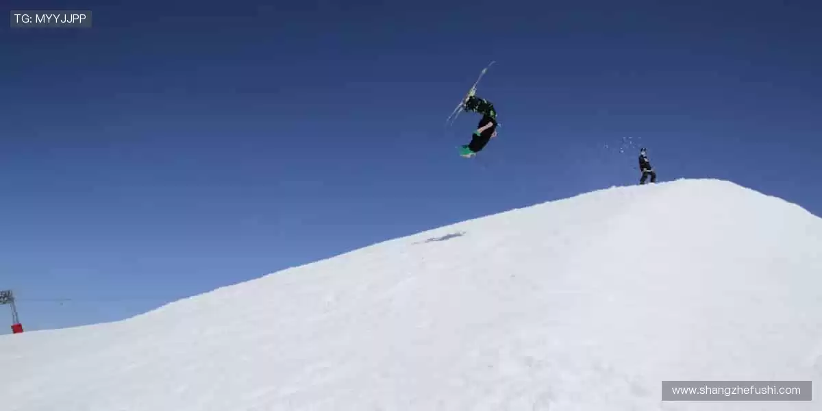 🏀巅峰对决，激情无限！🔥亲临现场，感受心跳加速的体育魅力！